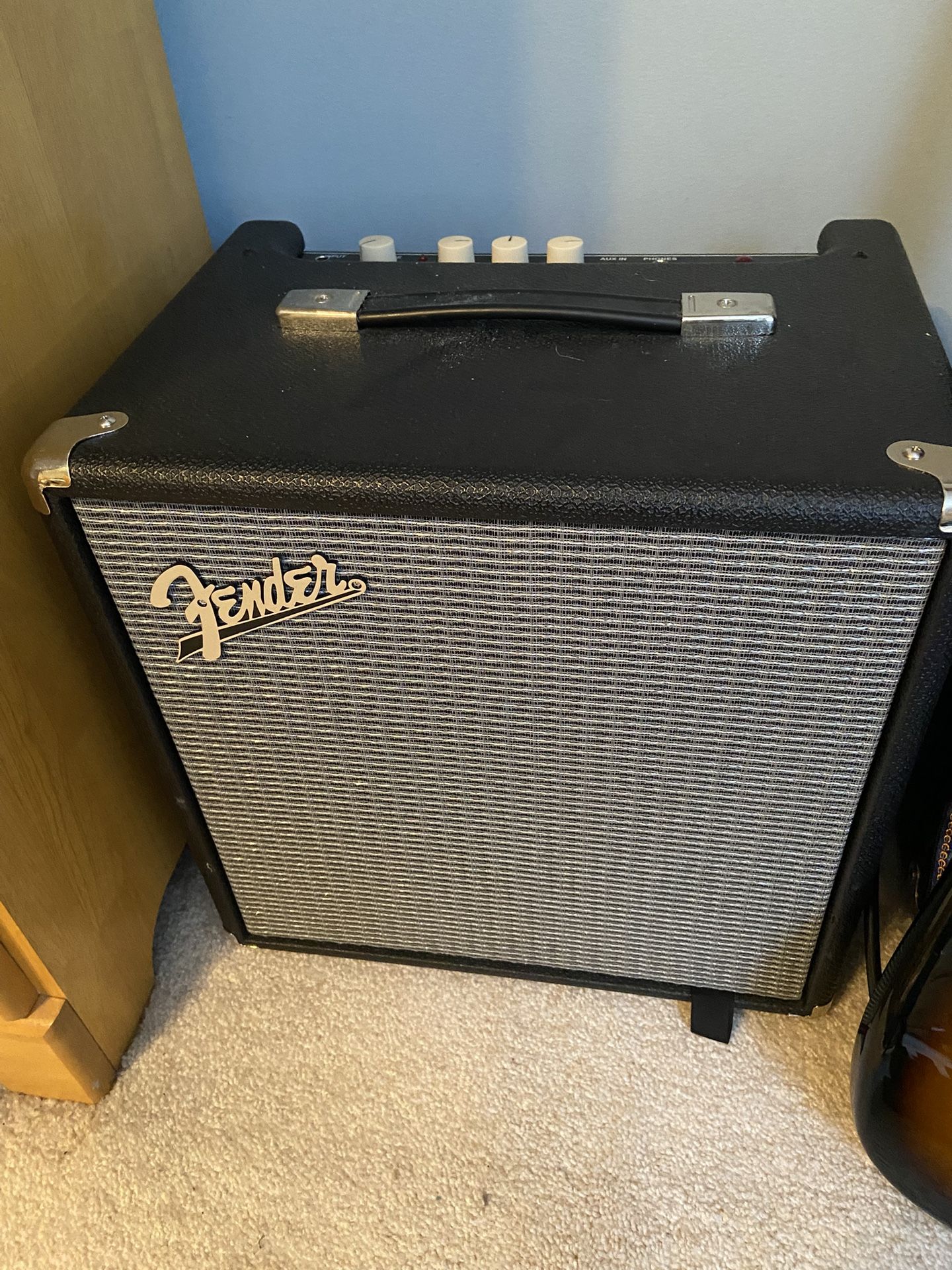 FENDER BASS AMP
