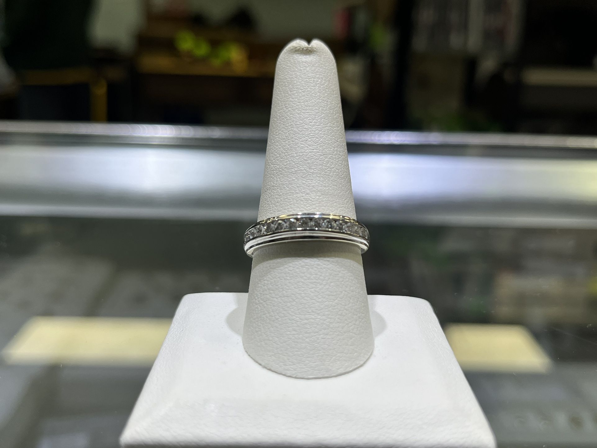 14k wg Diamond Band .50cttw (3.34g)