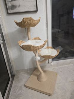 3 bed modern Cat tree from Mau.
