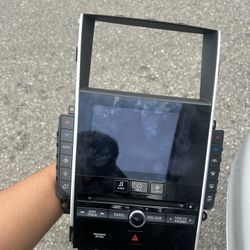 Display Screens And Computer For Infinity q50