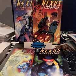 Nexus The Liberator Full Set - Adam Hughes Covers