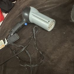Blow Dryer 