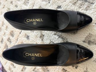 Chanel Pumps