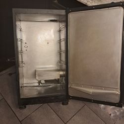 Masterbuilt Smoker