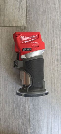 Milwaukee M18 router