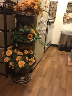 Tall vase plant 3 tier