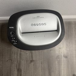 Paper Shredder 1212X 12 SHEET CROSSCUT SHREDDER