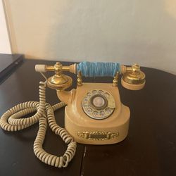 Vintage Telephone With Complimentary Woven Handle