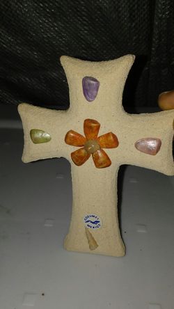 BEAUTIFUL SMALL CROSS.