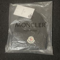 Moncler Beanie(NOT 1$ NAME YOUR PRICE)