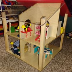 Lakeshore Learning Dollhouse With Accessories 