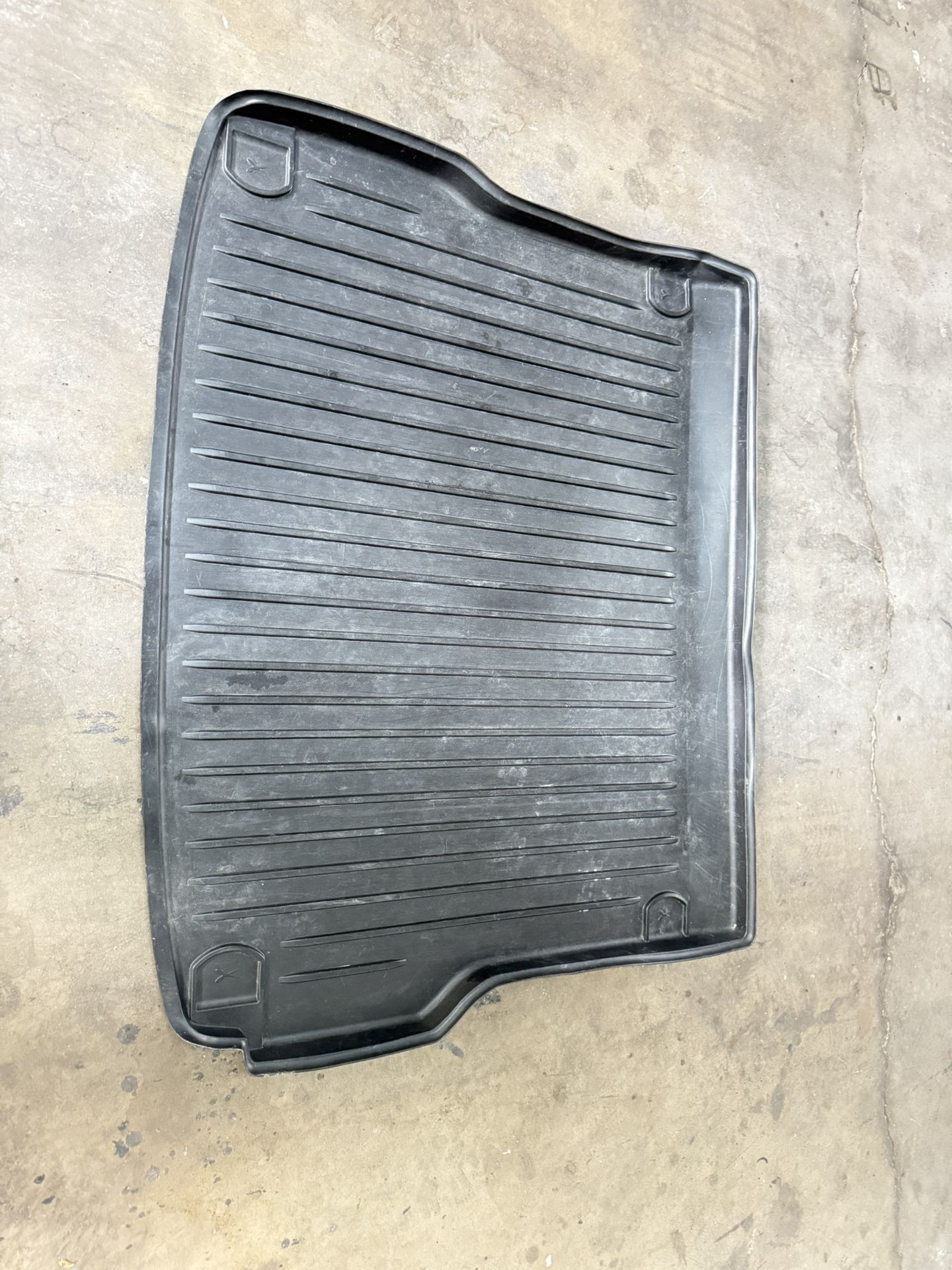 Audi Q5 Truck Liner OEM