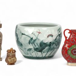 2 Vintage  Chinese Porcelain 