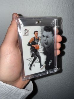 Topps Victor Wembanyama Round Pick Rookie RC San Antonio Spurs