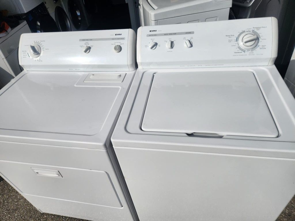 KENMORE WASHER AND DRYER #827