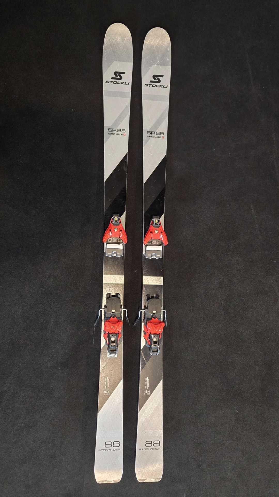 2023 Stockli SR88 Stormrider Skis (184cm) With Salomon Bindings