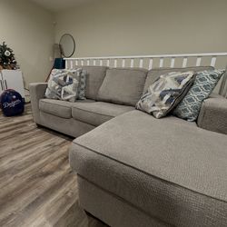 Gray L-Shaped Sectional Couch with Chaise – Ashley Furniture. PICK UP ONLY