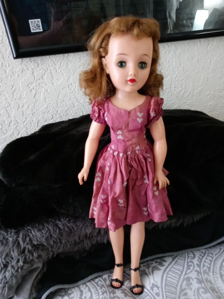 Ideal Vintage Miss Revlon Doll