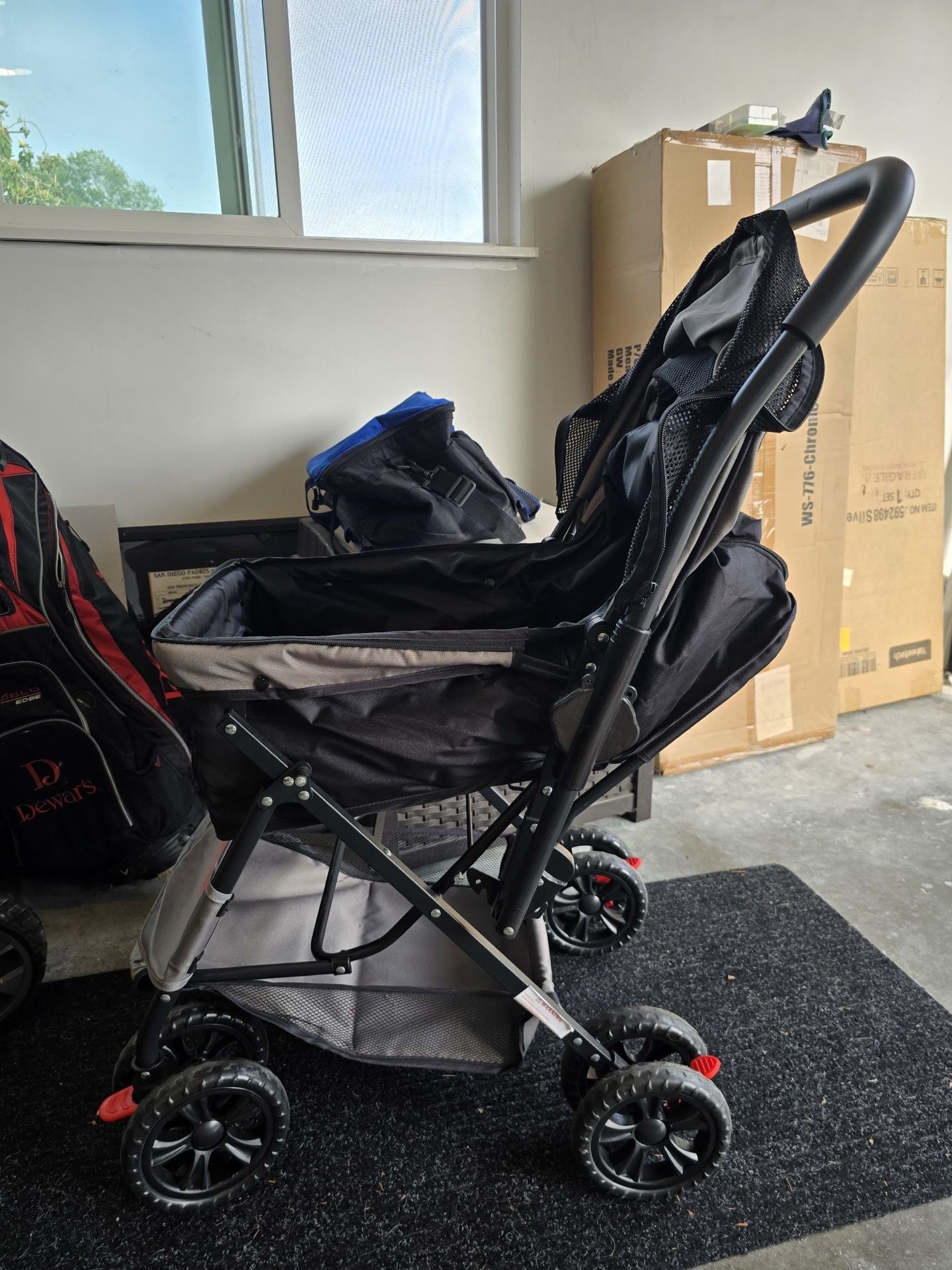 Dog stroller FREE