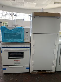3pc set: New fridge, gas range and over the range microwave with 6 months warranty