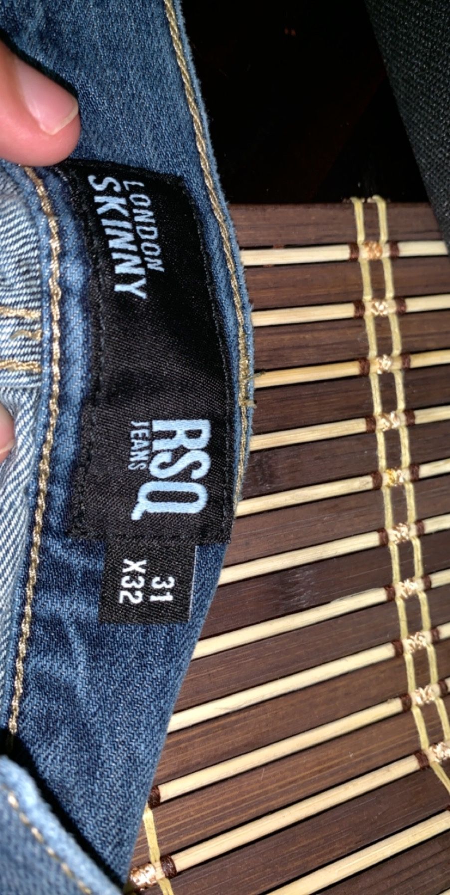 Jeans