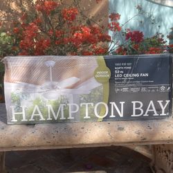 HAMPTON BAY 52” LED CEILING FAN