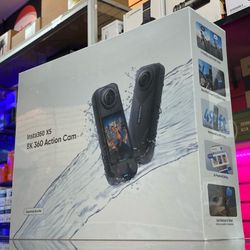 Insta 360 X5 8K Action Camera Essentials Bundle