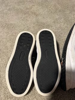 Women’s shoes