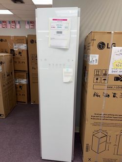 LG SMART Steam Closet