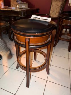 Wooden Swivel Bar Stools with Black Seat(3)