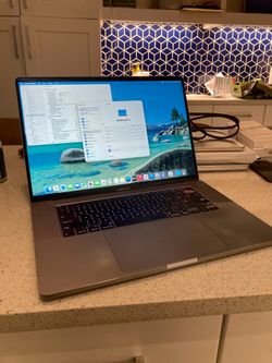 2019 Apple MacBook Pro 16” Core i9 16GB 1000GB/1TB Finance Available!