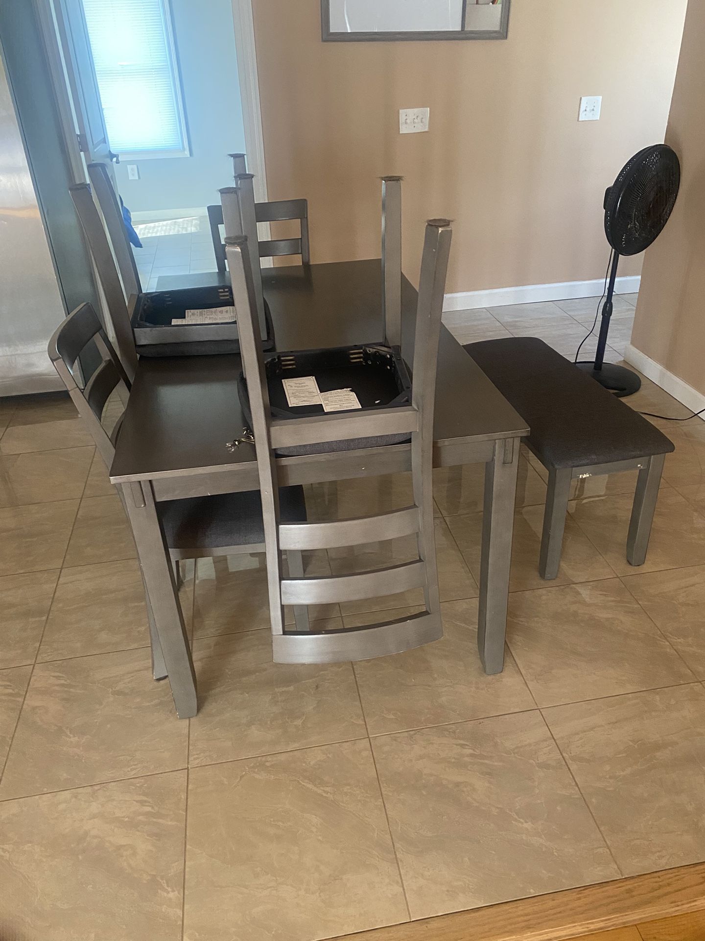 Dinner Table Gray