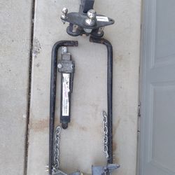 Weight Distribution Hitch With 2in Ball And Sway  Control 