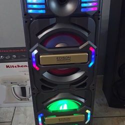 Radio/boombox