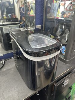 Ice maker Frigidaire