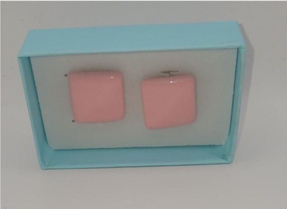 Vintage Pink Square Plastic Goldtone Clip on Earrings