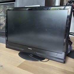 37” Toshiba TV