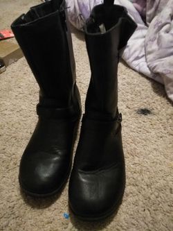 Boots size 2 girls