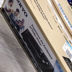Onkyo TX-SR393 5.2 Channel A/V Receiver