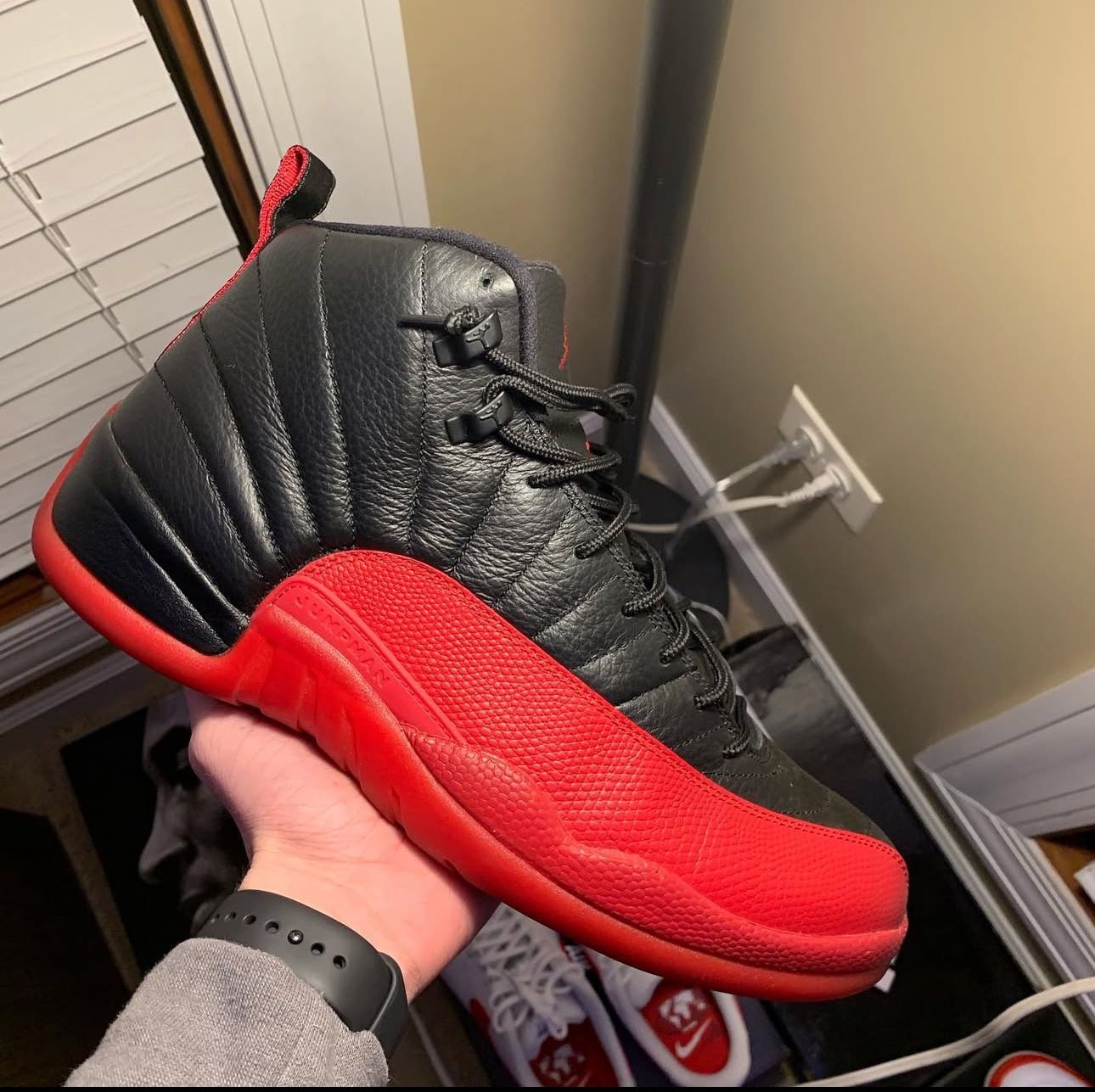 Jordan 12 “Flu Game” 💉