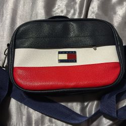 Tommy Hilfiger Side Bag