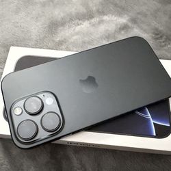 iPhone 16 Black Unlocked 