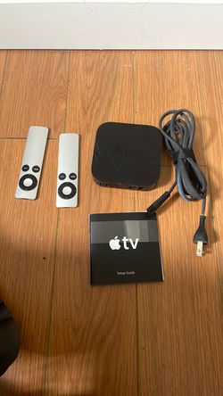 Apple TV 3rd Generation + 2 Remotes
