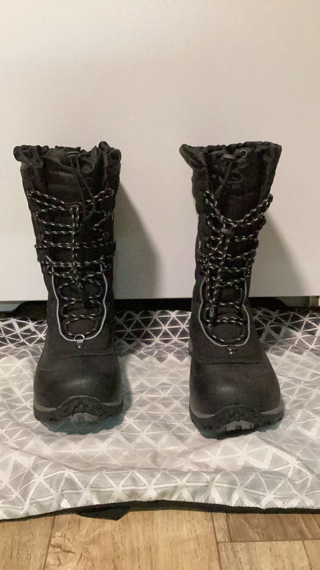 Baffin Winter Boots Men’s 9