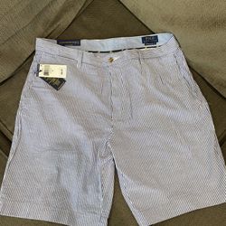 Brand new with tags Polo Ralph Lauren seersucker stripes striped white and blue shorts men’s size 34