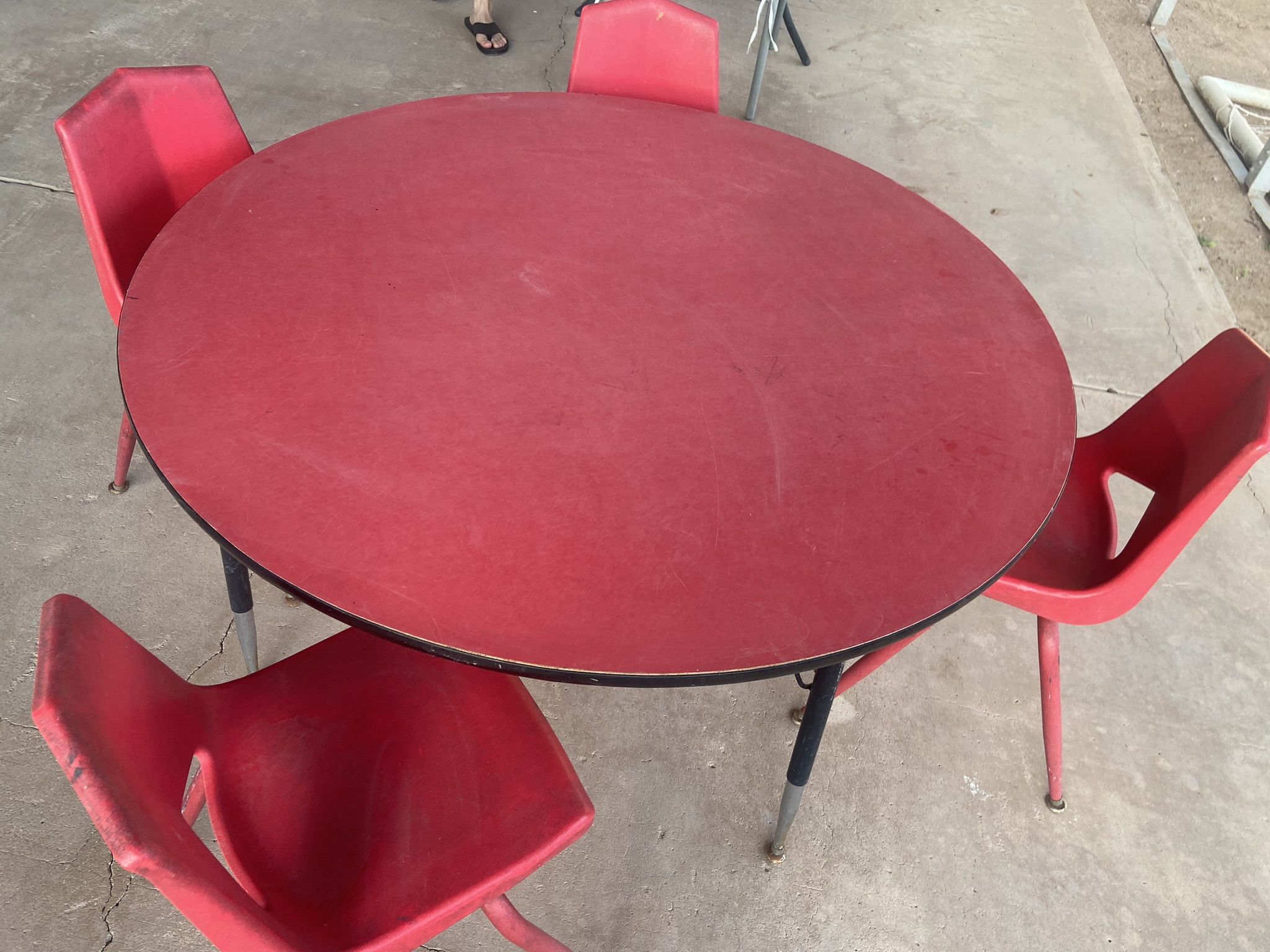 1 Table And 4 Chairs