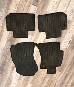 Set of 4 Subaru Forrester Black All Weather Car Floor Mats