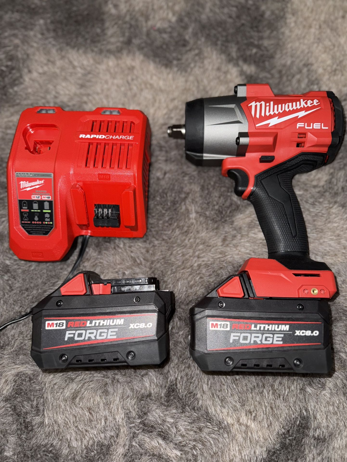 1/2” Square-Ring IMPACT WRENCH 🔧 Milwaukee With 2 REDLITHIUM FORGE 8.0 Batteries… $650