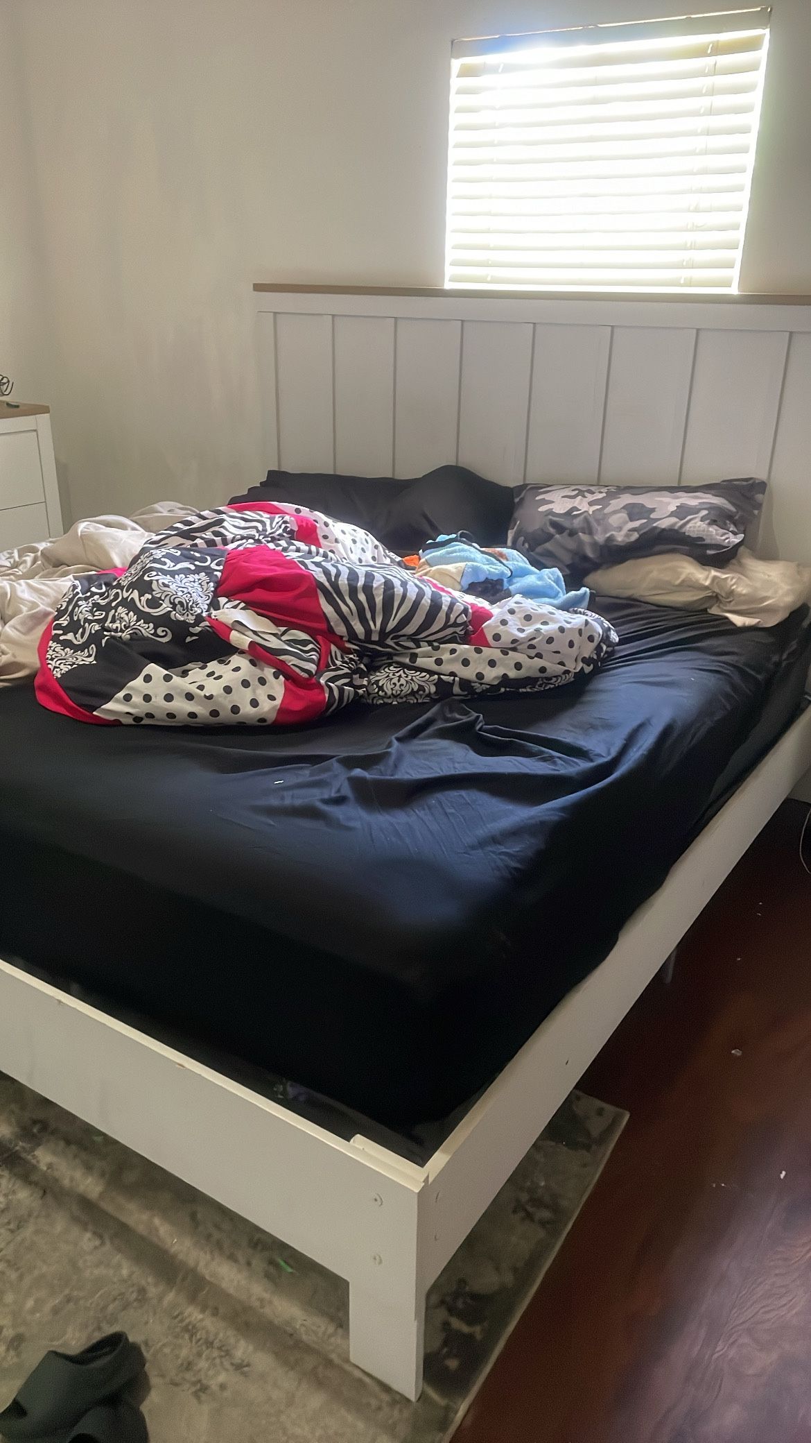 King Bedroom Set With Mattress