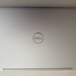 Dell Inspiron 17 7000 2-in-1 laptop